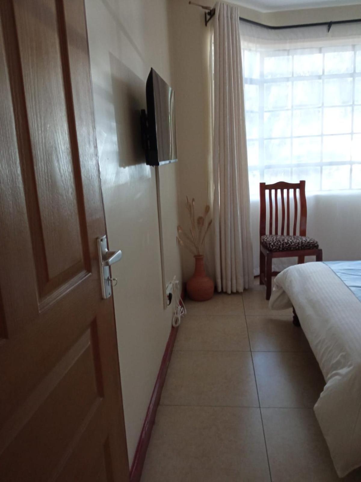 Madini Furnished Apartment 1 Near Jkia Sgr نيروبي المظهر الخارجي الصورة