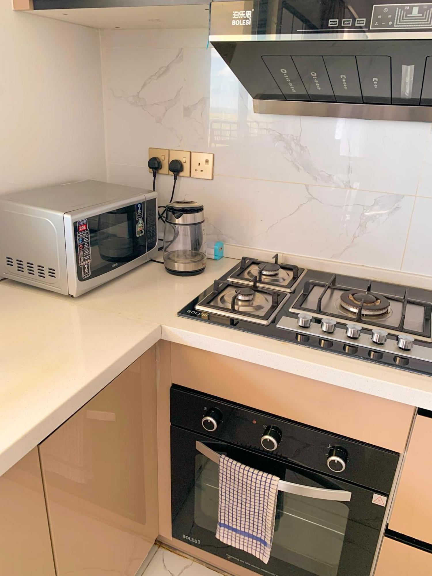 Madini Furnished Apartment 1 Near Jkia Sgr نيروبي المظهر الخارجي الصورة